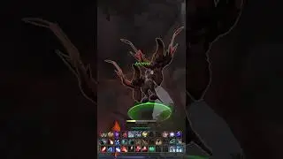 A Flying Draenei in WoW Dragonflight