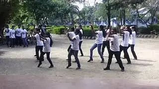 Flash mob ...super dance by kufosians...2015