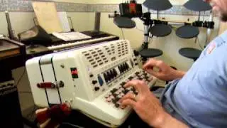 Awesome! V accordion typewriting jazzy 