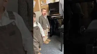 Мальчик славить Богу #shortsmusic #молодёжка #христианство