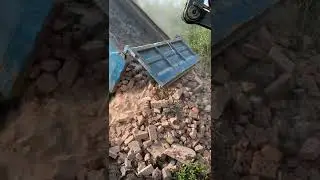 Отсыпка дорог , поднятие уровня дороги .