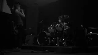 The Horizon Line | Rehearsal - "Floater"