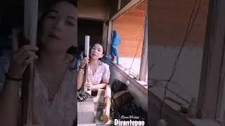 gadis cantik ini menjadi viral