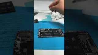 iPhone X - Battery Replacement 🔧📱📲 #iphonex #battery #repair #iphone #apple #ios #repair #mobile