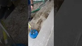 Blasting dirt off concrete steps! #shorts #satisfying #pressurewashing