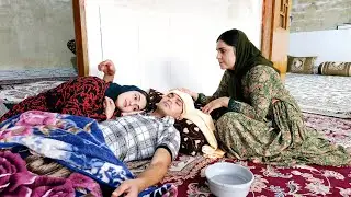 Maryam secretly witnessed the romantic and forbidden moments of Zahra and Omid