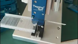 How to start a pneumatic tagging machine? #socks #tagging #gloves #packaging #toys #machine