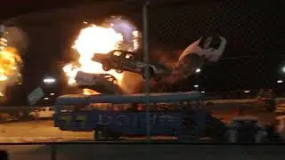 Mercury Grand Marquis Stunt Jump/Crash at Auburndale Speedway (4/12/2024)