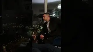 Робот соблазняет круче