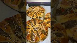 ЛЕПЁШКИ С ФАРШЕМ НА ПЕРЕКУС