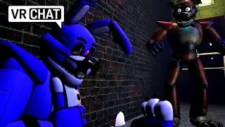 GLAMROCK FREDDY FINDS GLAMROCK BONNIE! IN VR CHAT