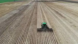 Pluribus V Strip Till in Tennessee