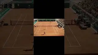 Jannik Sinner fait craquer Carlos Alcaraz sur cet échange ! 