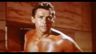 GORDON SCOTT finds a HIDDEN DOOR, in SAMSON and the 7 MIRACLES. 1961.
