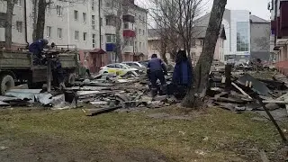 Второй зачуханный район...