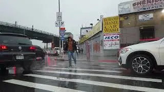 WEST FARMS RD/BOONE AVE RAINING BRONX, Walking New York City