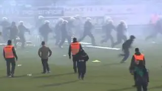 Greek league soccer match aborted after violence