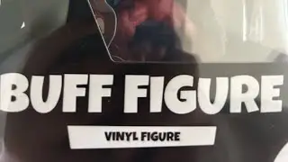 Unboxing buff figure doors 🚪 youtooz