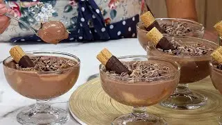 Egg-free and gelatin-free cream dessert, very easy and quick.