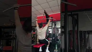 GYMEQUIP.EU / Lat Pulldown – Seated Row Machine M9 / Gym in Italy
