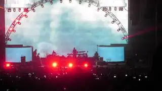 Brad Paisley Concert Opening--DiscoveryLaunch