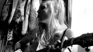 Cursed Arrows  - Pissing In A River (Patti Smith cover)