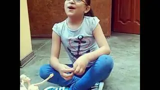 JUGANdDO CON MI PRIMA XIOMARA