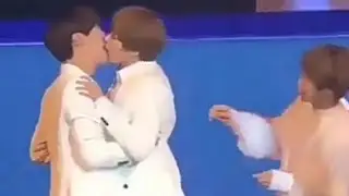 K-pop idols Romantic Gay Kiss on Stage 💝