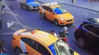 Last seconds of life! Taxi driver killed Mexican football fans!!
