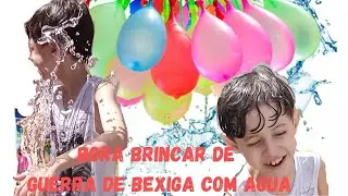 Quem está com calor por aiiii? Então bora brincar de guerra de bexigas com águaaaa, calor 36 graus