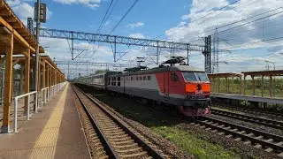 ЧС200-006 со скоростным дополнительным поездом №738 Москва - Санкт-Петербург