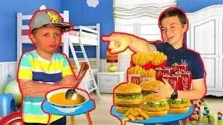 Мама ЗАПРЕТИЛА вредную еду! Богдан ПРОТИВ бургеров и сладостей! Скетч от CRAZY Богдаш