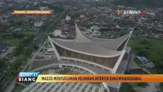 Kemegahan Masjid Raya Sumatera Barat Tanpa Kubah