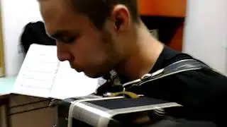VALSAS STRAUSS NO ACOREDEÃO