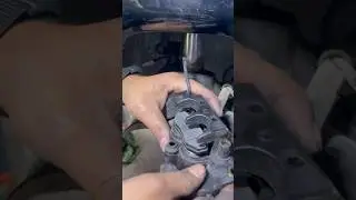 Ola S1 pro front brake shoe fitting in Hindi #olaeletric #youtubeshorts #electricvehicle #electric