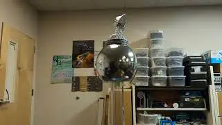 Van de Graaff 2 - Flying Pans