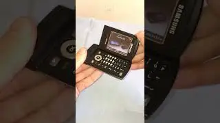 Vintage Flip Phone TRANSFORMS into a mini LAPTOP!!!...