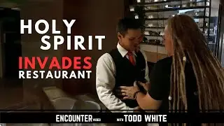 Holy Spirit Invades Restaurant - Todd White