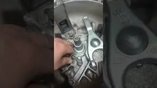 ремонт направляющей выжимного подшипника. результат.