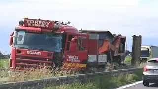 Bjærgningslastvogn i solouheld på Sydmotorvejen 210624