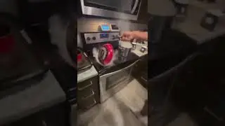 Pan Detaches as Man Attempts to Flip Food - 1533800