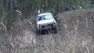 спуск Нивы в каньон р Деержа1