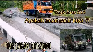 Apakah truk fuso ini muatan pasir juga ??