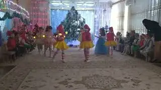 Шикарный танец со свечками на новогоднем утреннике (старшая группа)