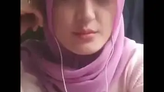 Video smule cw jilbab cantik suara mulus