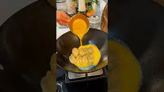 Asian street food 煎饺