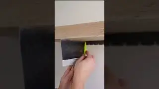 Tip on installing floating shelves with a metal bracket