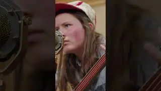 Nora Brown - Mole In the Ground