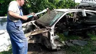 Volkswagen Polo в тотал часть 1. Суровые рихтовщики
