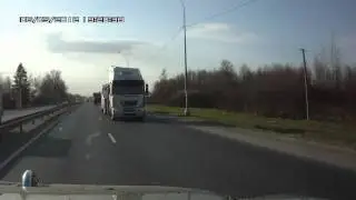 Луноходный Ребус ! Грузовик на встречке, ответ.
